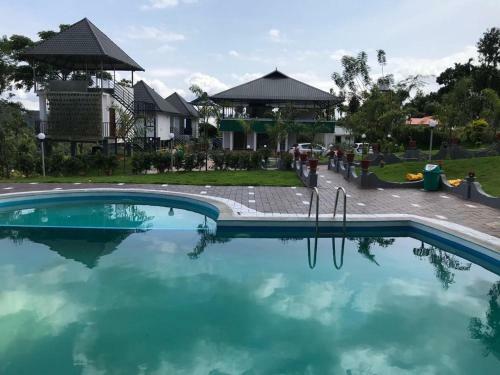 Hotel Wayanad Cave N Pillar Resort