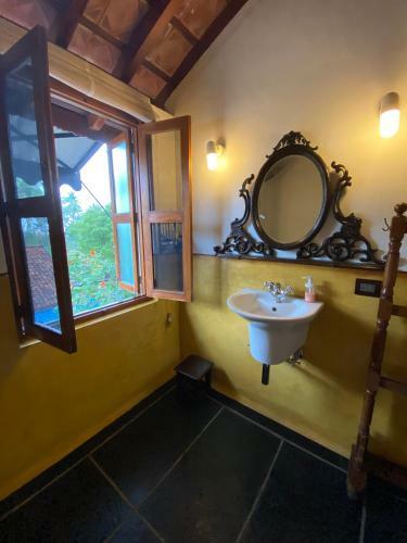 Hostal Thanga House