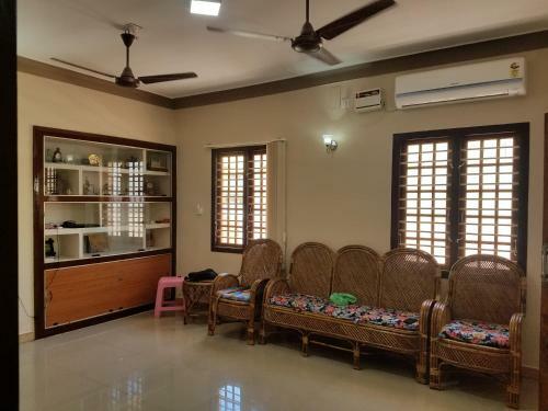 Elim Vacation Villa