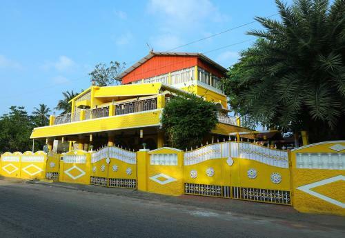 Hotel Royal House