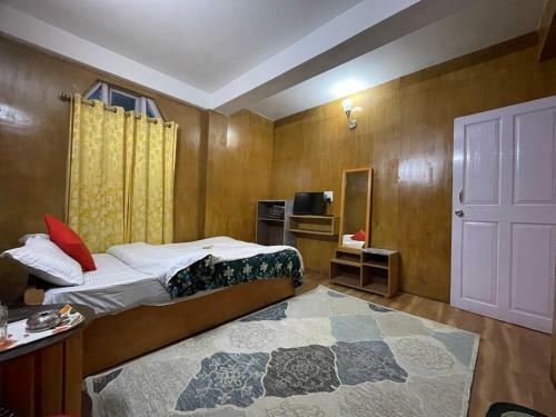 Hotel Yul Pemakhar