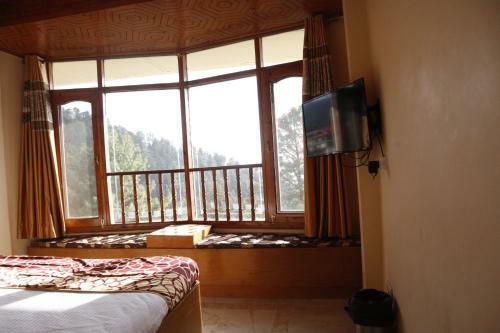 Bed & Breakfast Sharma's Destination, Mashobra