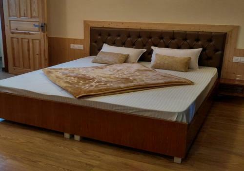 Hotel Ditto Room Kufri Ashray