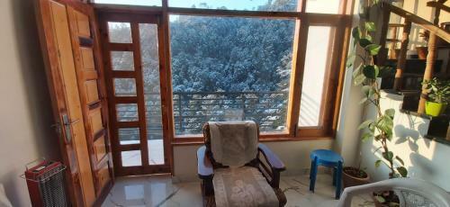 Bed & Breakfast Solitude Home Stay