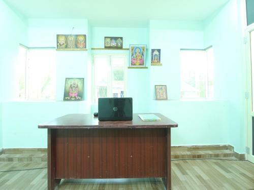Hostal Jms Gurukkal Guest House