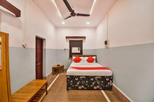 Oyo Flagship 47097 Hotel Raj Kesar