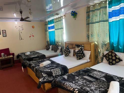 Hotel Young Mamta