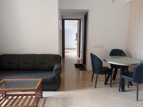 2bhk Private Apartment On Gb Road