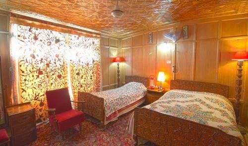 Hotel Houseboat Ngf