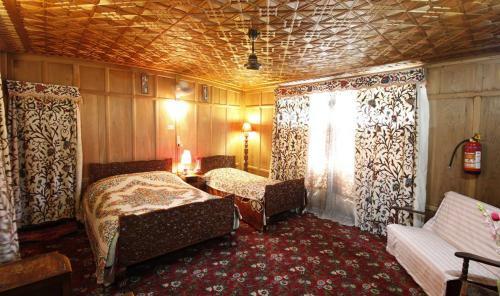 Hotel Houseboat Ngf