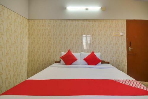 Oyo 70514 Hotel J P Castle