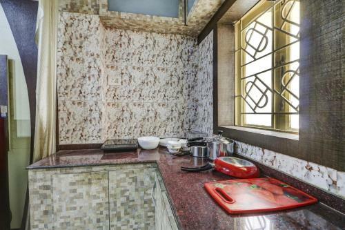 Hostal Oyo Home 45073 Design Home