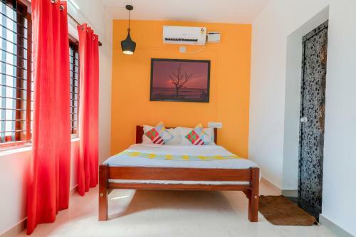 Hostal Oyo 79724 Tharayil Apartments