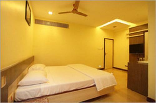 Hotel Shiva Residency