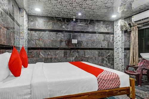 Hotel Oyo 85131 Kala Ressidency