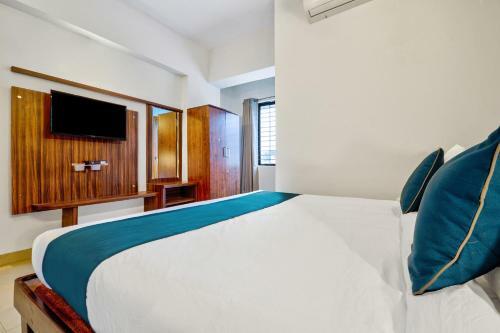 Hotel Silverkey Executive Stays 44127 Thumbay Comforts