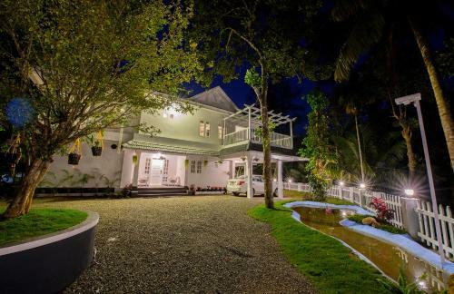 Alencherry Plantation Homestay