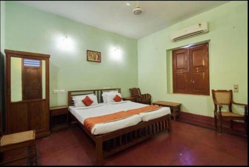 Hotel Cs Arunachala Residency
