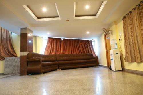 Hotel Sravanthy Inn