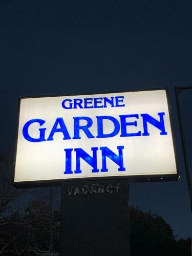 Hotel Green Garden Inn