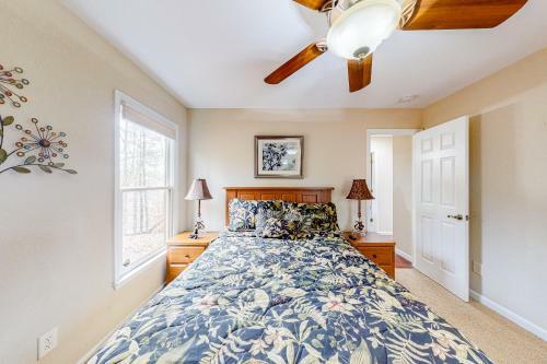 Hillcrest Hideaway