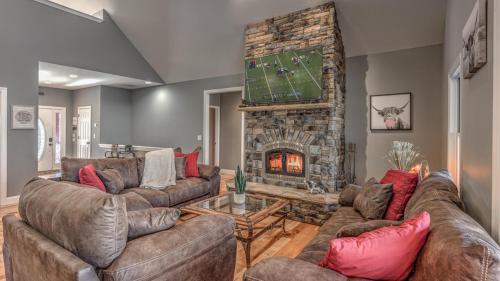 32 Acre Memory Maker By Escape To Blue Ridge