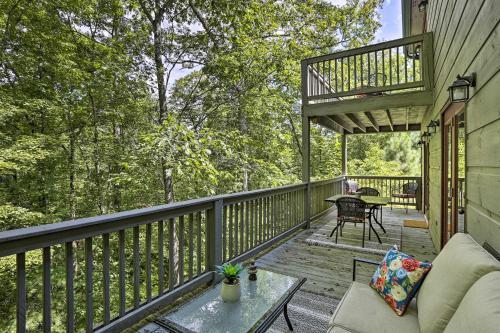 Lovely Ellijay Cabin With Community Pool Access