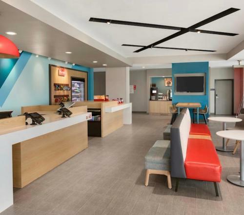 Avid Hotels - Macon North, An Ihg Hotel