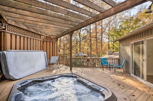 Apartamento Hilltop Marietta Apt With Custom Design And Decor