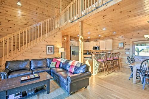 Blue Ridge Cabin Hot Tub, Fire Pit, Mtn Views