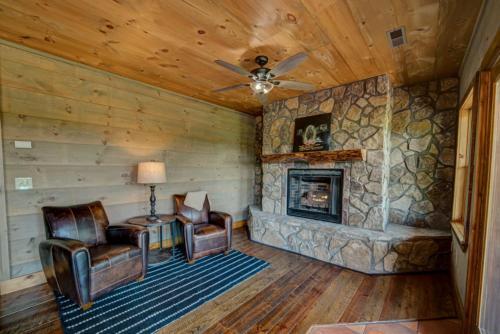 Gibbs Mountain By Escape To Blue Ridge