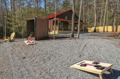 Cozy Bear Cabin #2