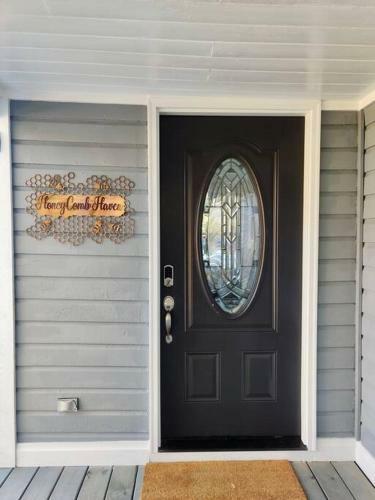 Honeycomb Haven In Beautiful Historic Thomasville