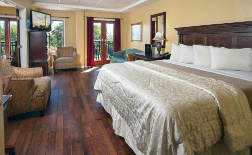 Hotel Ocean Inn & Suites