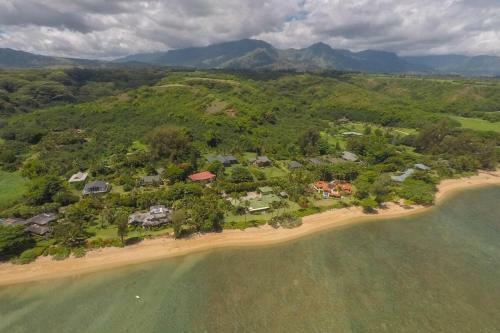 Ka Hale Olu At Anini Beach Home