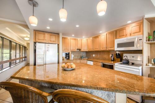 Kahana Villa F410