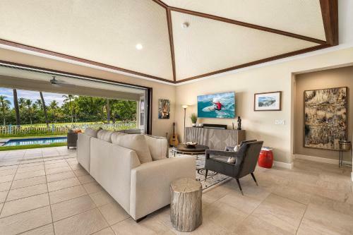 Holua House#28