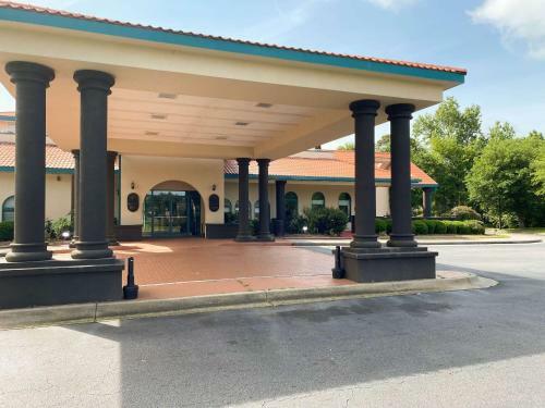 Hotel Studio 6 Savannah, Ga- Gateway & I-95