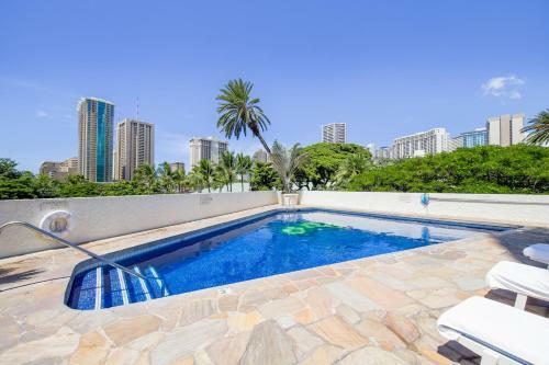 Hotel Luana Waikiki #710