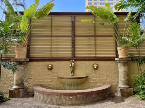 Apartamento 440 Olohana St #1612