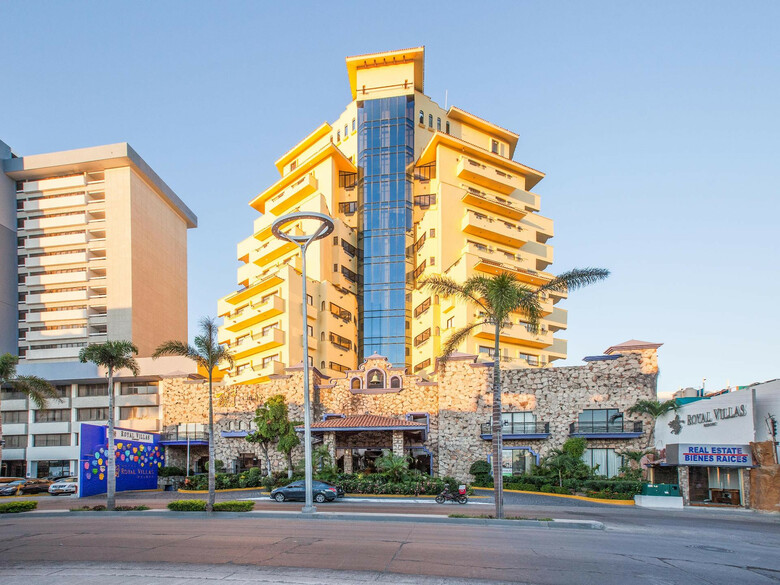 Hotel Royal Villas Resort