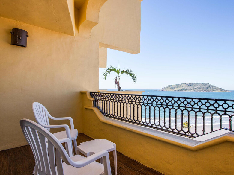 Hotel Royal Villas Resort