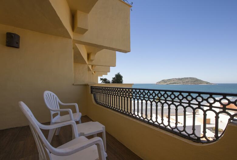 Hotel Royal Villas Resort