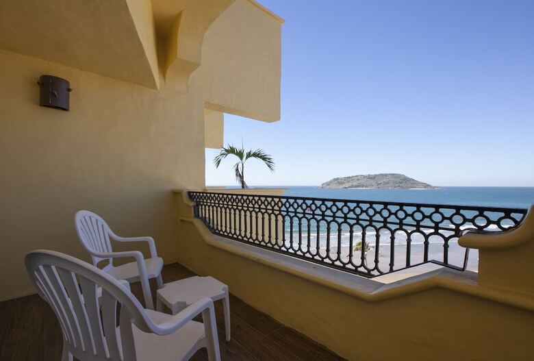 Hotel Royal Villas Resort