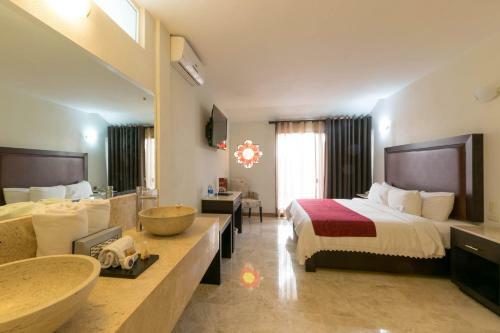 Hotel Real De Minas Poliforum