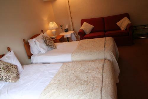 Hotel George & Dragon Inn