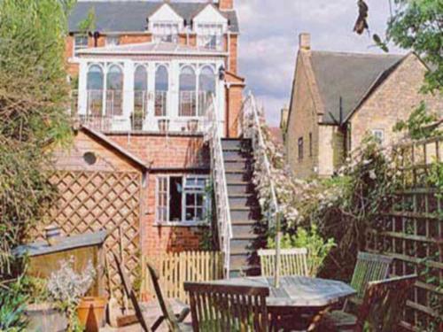 The Red House