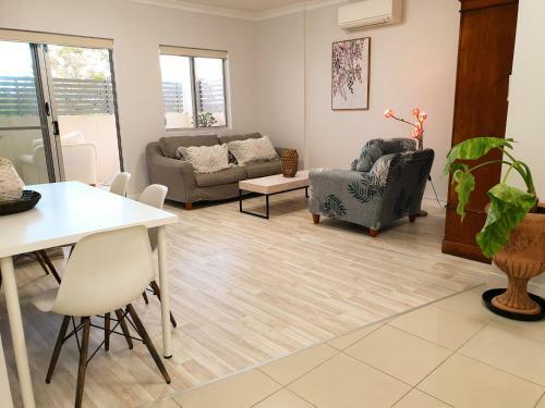 Beachside Villa Apartment