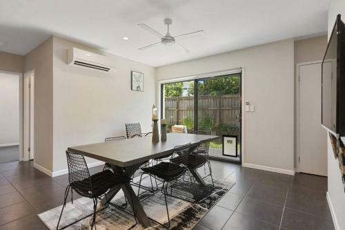 Pet Friendly, Pool And More In Maroochydore
