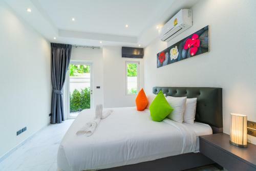 Luxury Pool Villa 54 4br 8-10 Persons